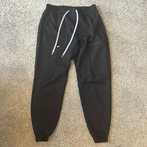 All-Shift 5-Pocket Scrub Jogger Fabletics medium